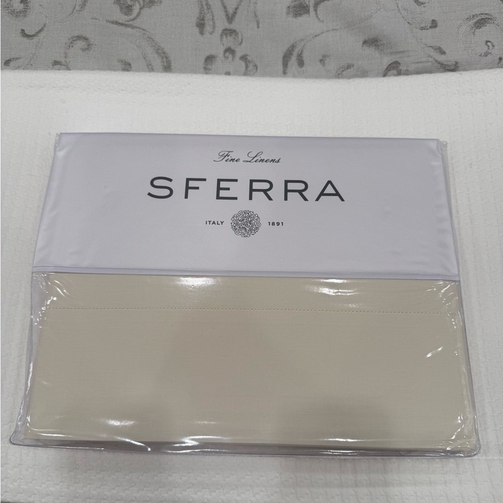 SFERRA LEONARDO PERCALE 4-PIECE QUEEN SHEET SET IVORY MADE IN ITALY